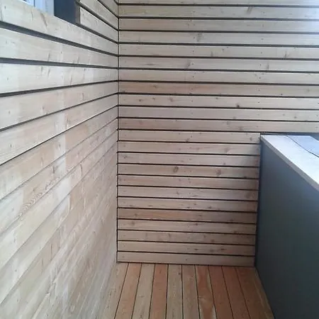 Apartment Gap House *